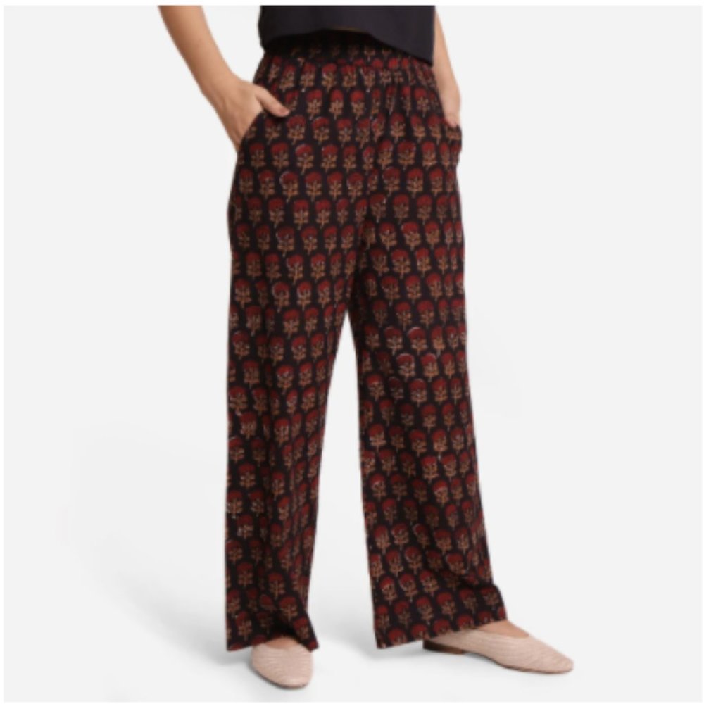 Black/Red Traditional High-Rise Pattern Pant NWT